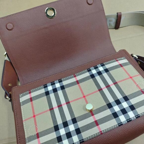Burberry Leather and Vintage Check Note Bag - Picture 7 of 11
